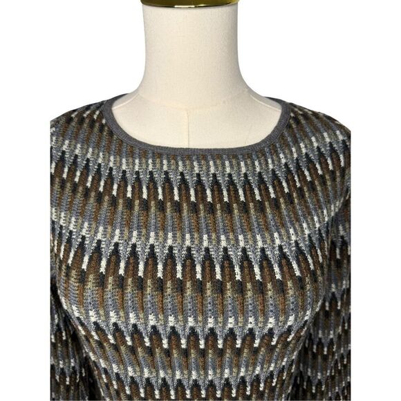 12th Tribe Women’s Medium Sweater Dress Geometric Flare Sleeve Open Back NEW - Picture 2 of 7